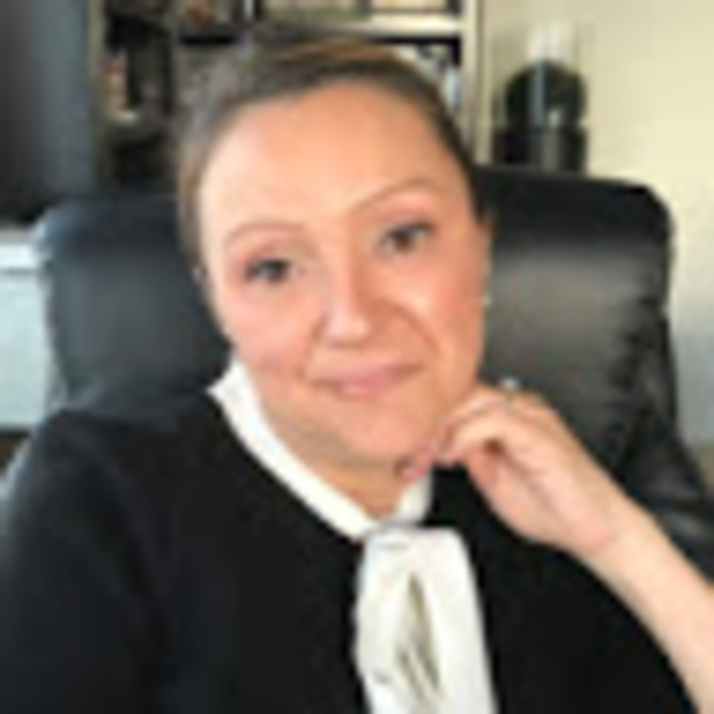 Meet your Posher, Teodora